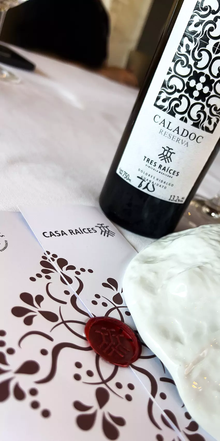 wow-wine-club-tres-raices-platillo-1